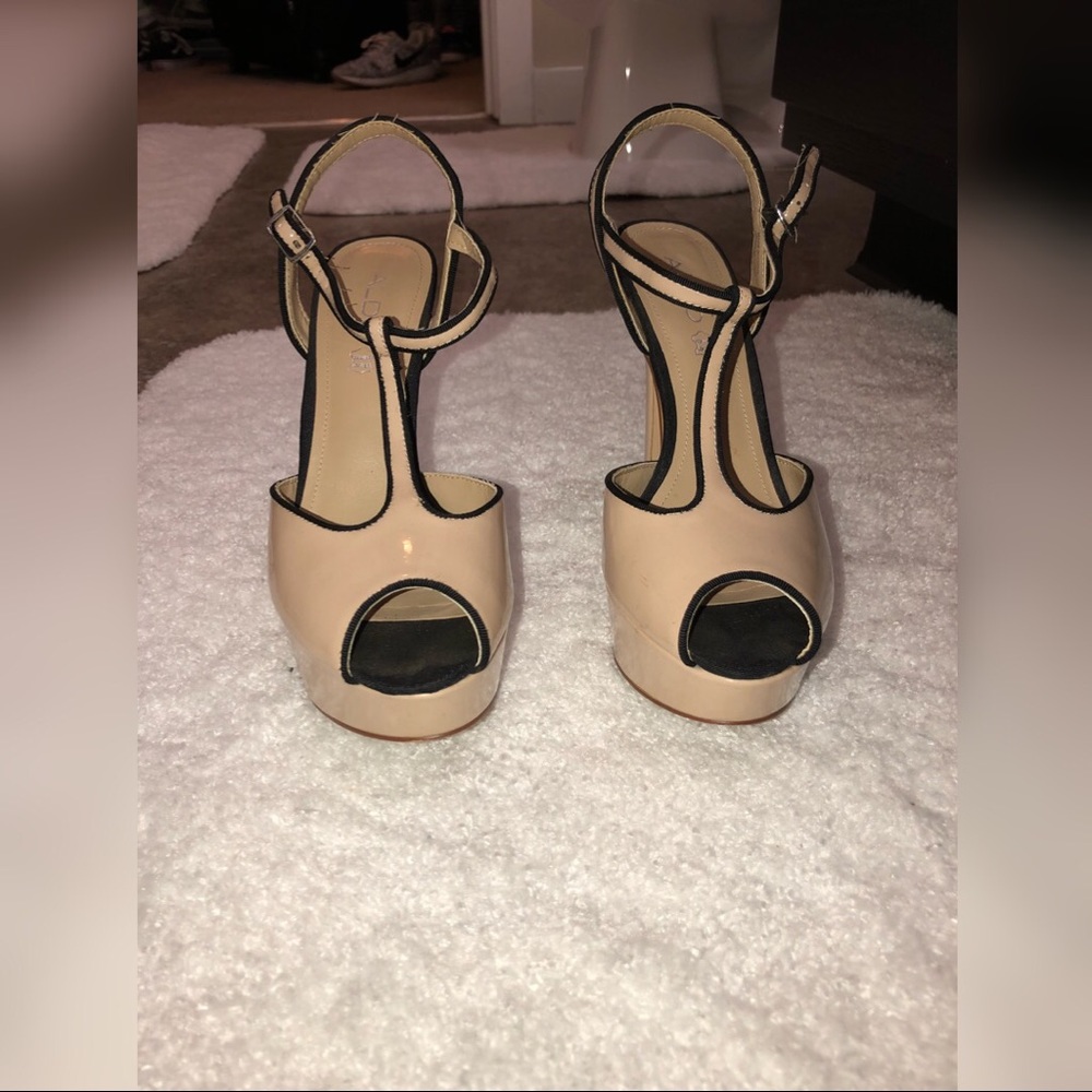 ALDO nude and black heels